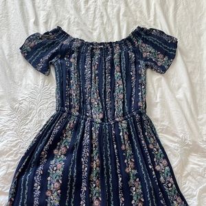 Midi floral off-shoulder dress